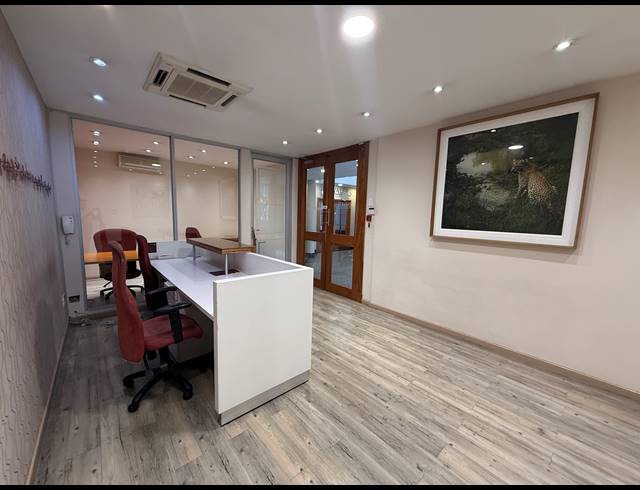 381M² OFFICE TO LET IN KILLARNEY
